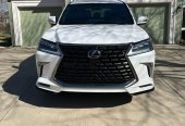 2021-Lexus-LX-570