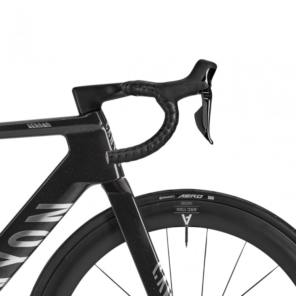 2026-Canyon-Aeroad-CFR-Di2-Road-Bike-02