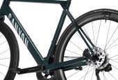 2026-Canyon-Ultimate-CF-7-Di2-AERO-Road-Bike-03